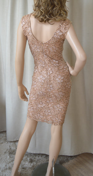 Baccio Couture V Neck Sleeveless Fitted Dress